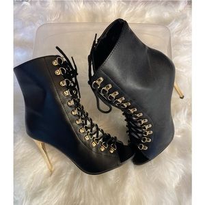 Lace up black and gold ankle boot- heels with peep toe, size 6.